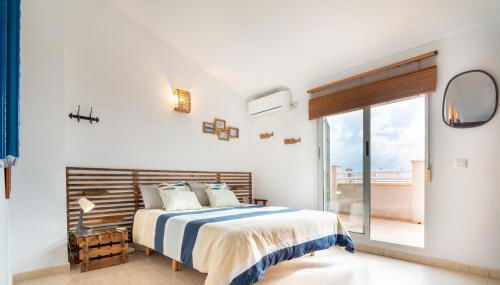 Chalet adosado en la playa de Torre de la Horadada - Foto 2