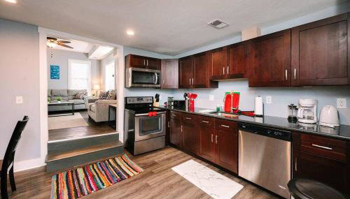 High-Speed Internet - Parking - Washer & Dryer - Foto 5, stove, dishwasher, pet friendly, toaster