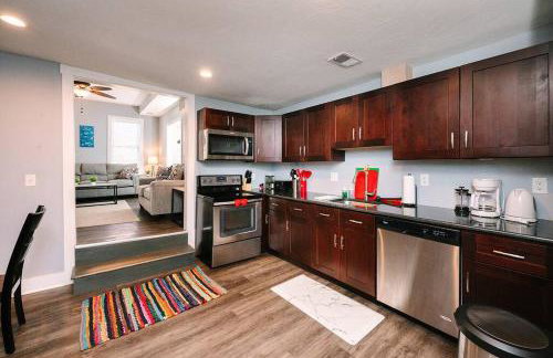 High-Speed Internet - Parking - Washer & Dryer - Foto 5