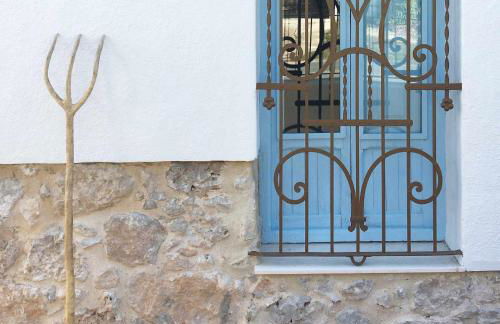 Villa Serrano, La casa rural de los mil suelos - Foto 3