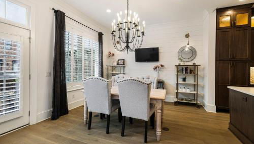 Upper East River by Lucky Savannah - Foto 2