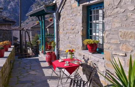 Xenonas Zagorisio - Photo 14