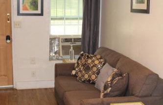 HISTORIC HILL APT2 (Downstairs) - Foto 2