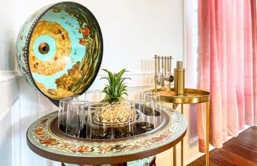 The Jewel of The Cove - Historic Coastal Retreat - Foto 18