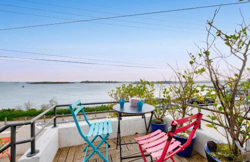 Vue exceptionnelle - Maison pour 4 - 100m plage - Foto 1