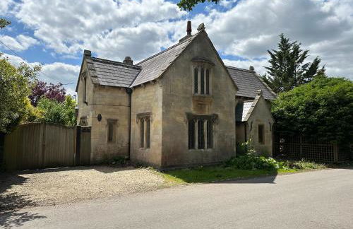 Trowbridge Lodge - Foto 1