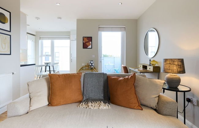 The Enfield Sanctuary - Modern 1bdr Flat With Balcony - Foto 14