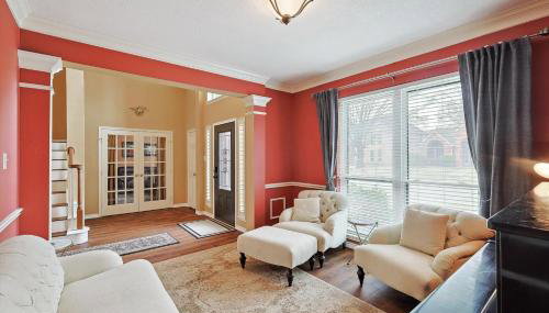 DFW Getaway - 4 Bedrooms Pool Oasis Media Room - Foto 5