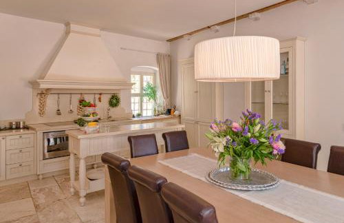 Heraclea Luxury Heritage Accommodation - Photo 32