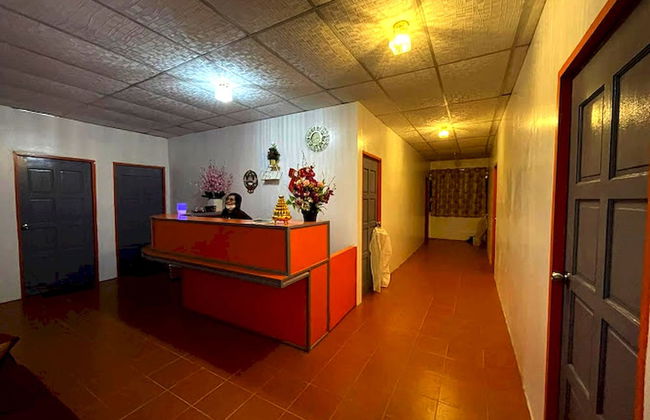 OYO HOME 90768 Flo Inn Motel - Foto 3