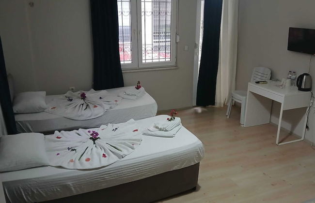 Khan's Hotel - Foto 11