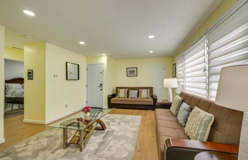 Walk to Public Transit Apt Next to Lincoln Park - Photo 5