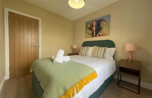 House Sleeps 8-Garden-Parking Near Barry Island - Foto 10