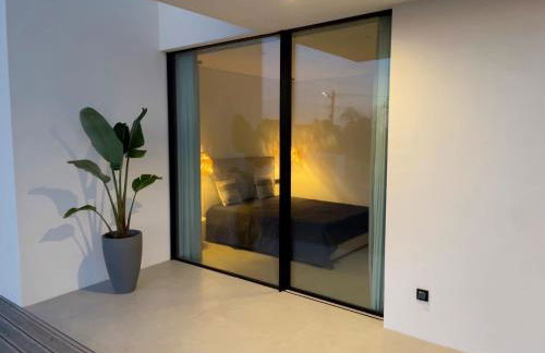 Exclusive Beach House with full sea view, Luxury and Comfort by the Sea - Foto 23