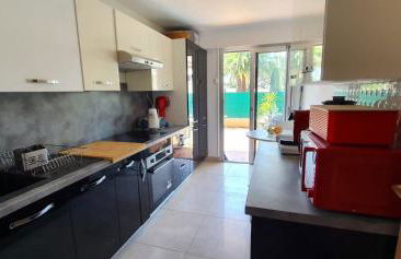 Beautiful apartment with terrace - Saint-Raphaël - Foto 2