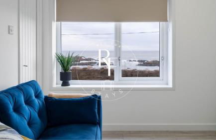 The Den at the Harbour - Photo 1