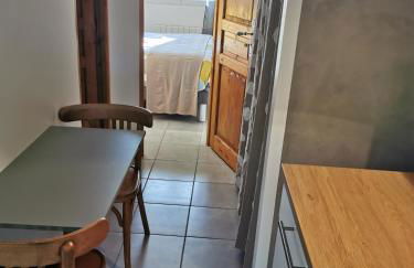 Studio de charme en Provence, piscine et jacuzzi partagés - Foto 8