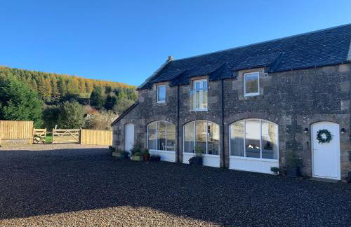 The Carthouse (Luxury 2 bed with private hot tub) - Photo 7