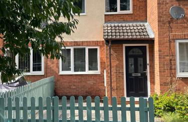 Townhouse in Derby - Photo 16