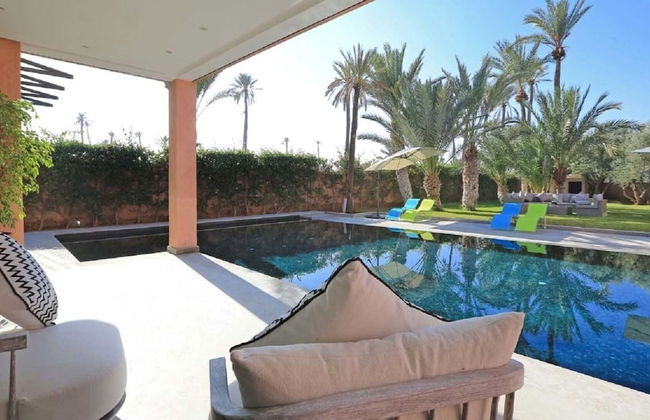 Impeccable 5-bed Villa in Marrakech - Photo 22