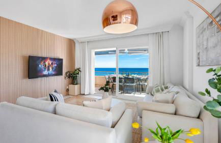 VACATION MARBELLA I Puerto Banus Sea Front, Best View, 24-7 Security, Pool - Photo 37