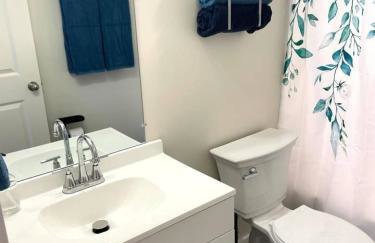 2 whole houses, Fire pit, Game room, feel at home. - Foto 66