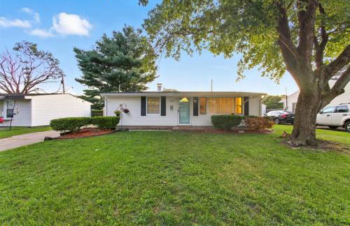 The Huddle & Hangout - 3 Bedroom House Close to ND - Foto 12