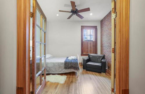 Spacious Historic 8-Bedroom Manor in Short North - Perfect for Large Groups - Foto 21