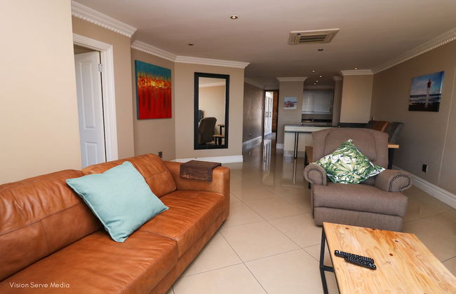 1 Bedroom Luxury Apartment - Photo 20