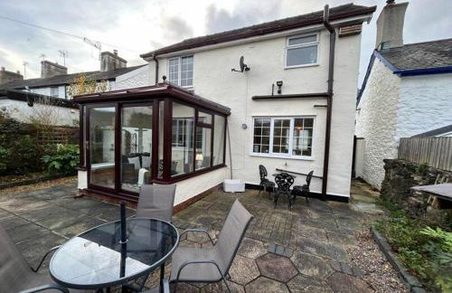 Cosy Cottage in Medieval Conwy with garden and parking - Foto 29