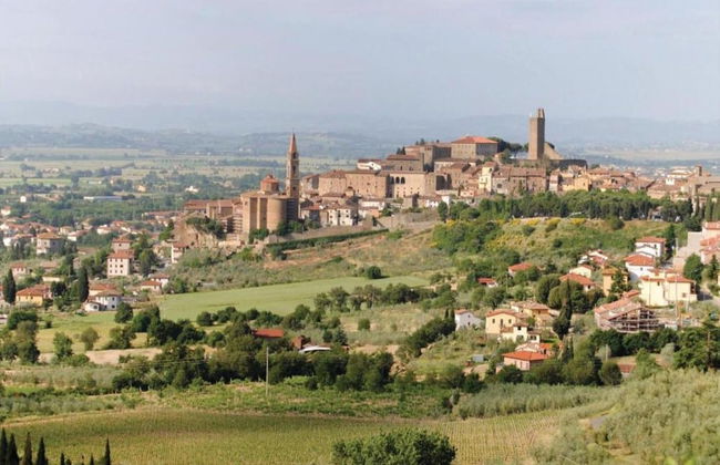 Farmhouse in Tuscany With Panoramic Pool - Photo 34