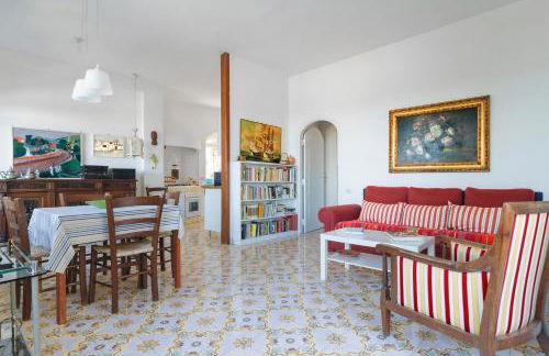 Panoramic Sea-View Apartments with Terrace, Marina della Lobra - Foto 29