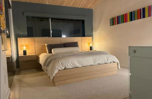 Hillside Luxury MidCentury Modern Spa Retreat View - Foto 35