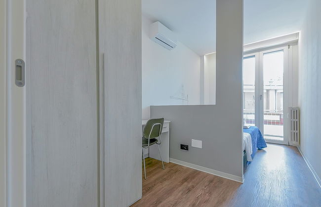 8 Bedroom Apartment in Reggio Emilia Center - Photo 14