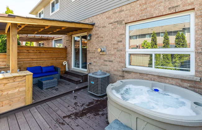 GLOBALSTAY. Modern 3-4 Bedroom Town - Photo 51