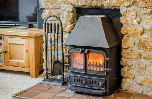 2 Bed in Bridport oc-58848 - Photo 6