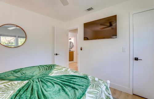 Private Hot Tub and Fenced Yard Sleek Gulfport Home - Foto 23