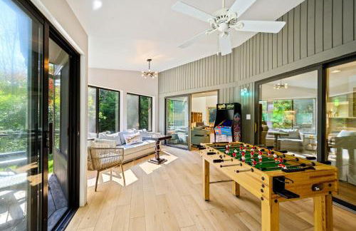 Modern Home Walk to Downtown, Hot Tub & GameRoom - Foto 44