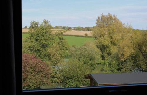 Viaduct Fishery Lodges - Foto 68