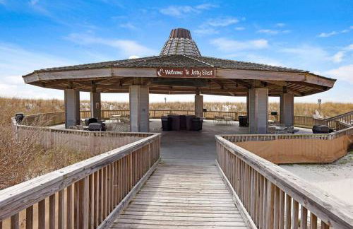 Snowbird rate! Heated pool, steps to private beach - Foto 25