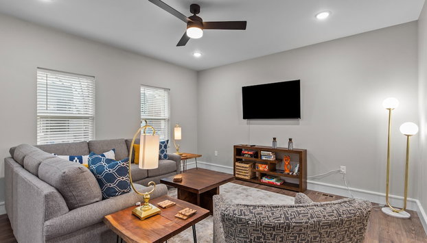 Uptown Elegant Escape | JZ Vacation Rentals - Foto 2, Profilbild