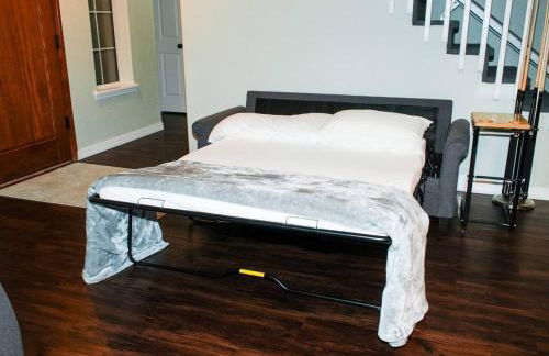 Spacious Family Home with Pool, Hot Tub, Fast Wifi - Foto 9