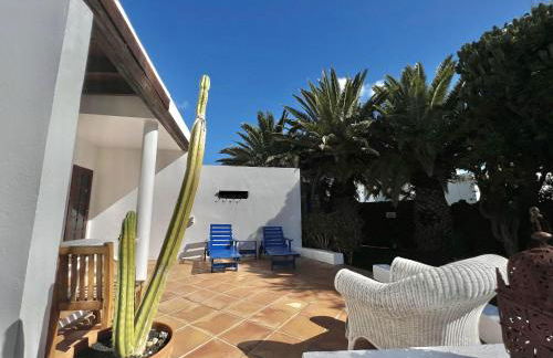 Stylish house in a real Finca with private garden - Photo 31