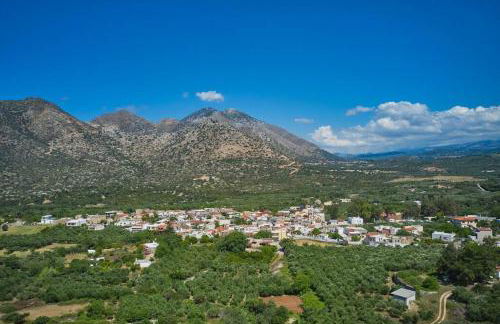 2 bedroom Villa with heated swimming pool-Spa whirlpool-BBQ! - Photo 40