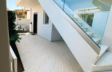 Modern Apartment Near Athens Airport, Beach & Metropolitan Expo - Foto 13