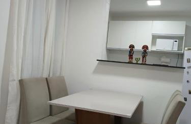 FLAT ACONCHEGANTE poucos min da praia - Foto 36