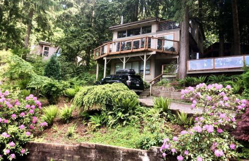 Stylish Lake Cabin with a Sauna and Hot Tub in Bellingham, Washington - Foto 22