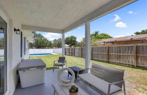 Delray Oasis Pool Hot Tub - Foto 5