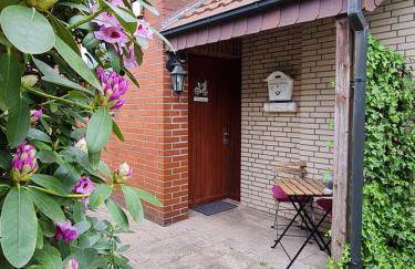 Anjas Ferienwohnung in Syke-am Bahnhof, zentral aber ruhig, 2 Zimmer, Terrasse, Parkplatz, Bremen nur 25 km - Foto 10