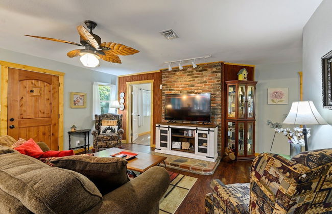 Family Friendly Cottage - Game Room+firepit+smores - Foto 10